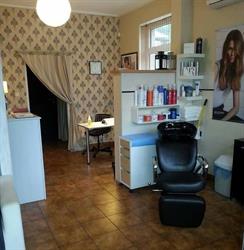 Salon Nika