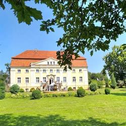 Pałac Henryków sp. z o.o.