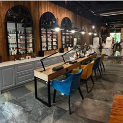 Esthetic nail bar OPI-Wola Centrum MANICURE PEDICURE