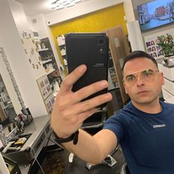 Sebichou Salon Fryzjerski