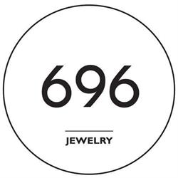 696 Jewelry Sklep Stacjonarny