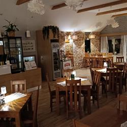Kameleon Restauracja Catering Imprezy okolicznościowe