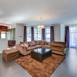 Apartament Purpurowy Sen