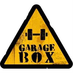 GARAGE BOX ADAM MAŁECKI
