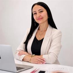 LadyVLash Olena Vaskovska