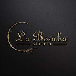 La Bomba Studio-Rzęsy Kielce Ilona Karwat Instruktor Noble Lashes
