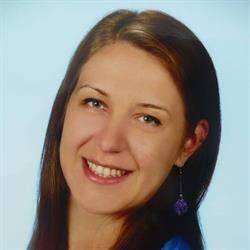 REVITA DOMINIKA HUSAK