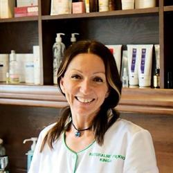 NATURALNE PIEKNO KINGA KRAMER