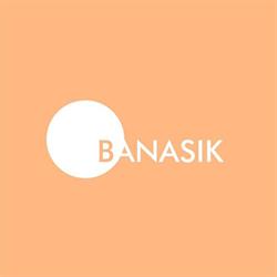 Banasik. Sklep papierniczy, opłaty, prezenty