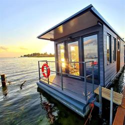 Domki na wodzie Jastarnia Houseboats