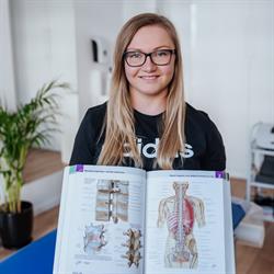 FizjoFINE Anna Niemczyk Fizjoterapia Krzyki Wrocław