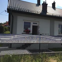 Salon Fryzjerski.