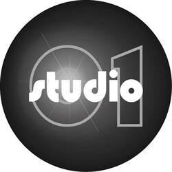 Studio 01