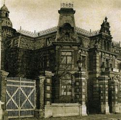 Zabytkowy Pałac Moritza Piescha