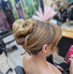 Salon Fryzjerski U Anny Anna Wesołowska