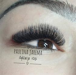 Paulina Jarema stylizacja rzęs i paznokci