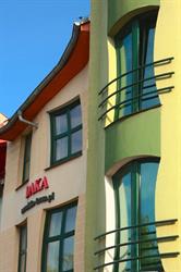 Krzywe Okna Apartamenty