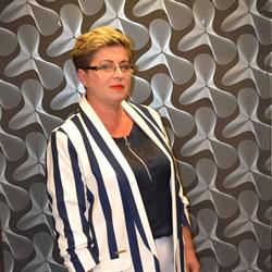 MALGORZATA MARCINIAK MODNA XL