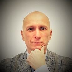 Krzysztof Pszczółkowski - Pan od finansów