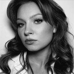 MELANIA DUCHOWICZ makijaż i stylizacja brwi