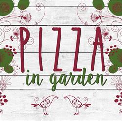 Pizza in Garden