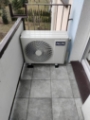 klimatyzator na balkonie