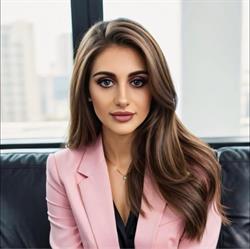 ADRIANNA MAKULSKA BEAUTY