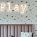 Neon ledowy PLAY