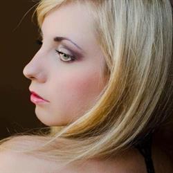 Stylista fryzjer Daria Dzieża