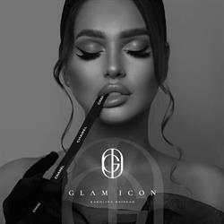 Glam Icon Karolina Dziekan