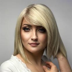 Nadiia Musat Stylizacja paznokci