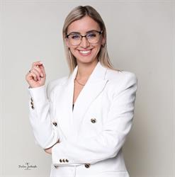 Aleksandra Oliwkowska Makijaż permanentny BYDGOSZCZ