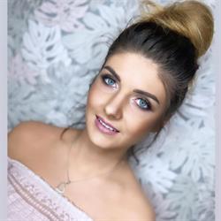 SZAMPONELLA Sandra Tomczyk