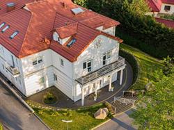 "Gołębi Dwór" Dom Seniora oraz Centrum Neurorehabilitacji