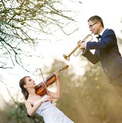Ania Strzelczyk - oprawa muzyczna ślubów i innych uroczystości