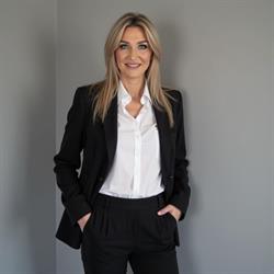 Loans More Agnieszka Rogozińska