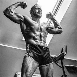 Trener Personalny Dietetyk Bartosz Rogacki - Rogal Team