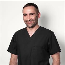 Digital Dental Education Paweł Szuba-Paszkiewicz
