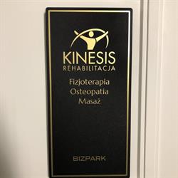 Centrum Rehabilitacji Kinesis Skórzewo / Bizpark