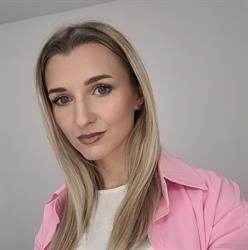 JOANNA WIŚNIEWSKA FLOWER MAKEUP