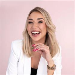Glow Up Studio Agnieszka Krzemińska