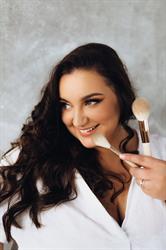 Jessica Gessler Makeup