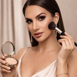 Kinga Nicole Makeup