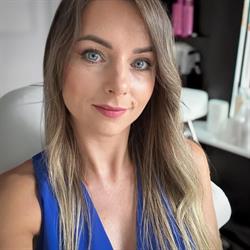Danuta Łuczak makeup