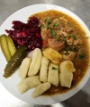 Filet w sosie pomidorowym z kopytkami - danie dnia