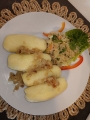 Kartacze z mięsem i surówką