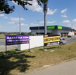 KARMA DLA ZWIERZĄT I ZOOLOGICZNE ARTYKUŁY