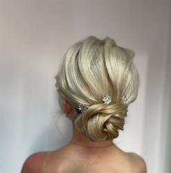 Mobilny Fryzjer - Paulina Plech - Stylista Fryzur
