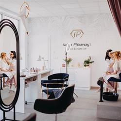 Iwona Piekarczyk Nails & Make Up
