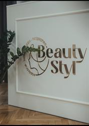 Nina Buchta Beauty Styl